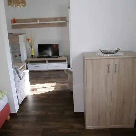 Ferienwohnung Jakob コットブス