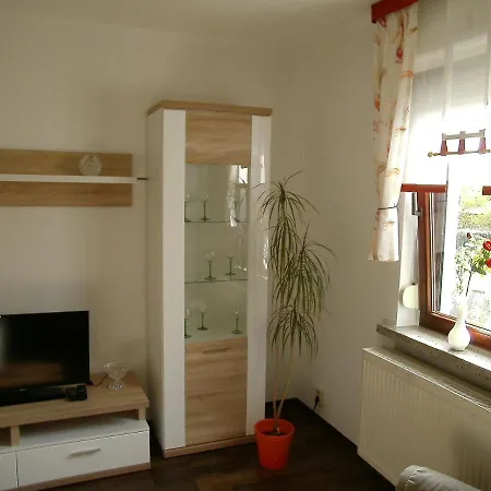 Ferienwohnung Jakob * コットブス
